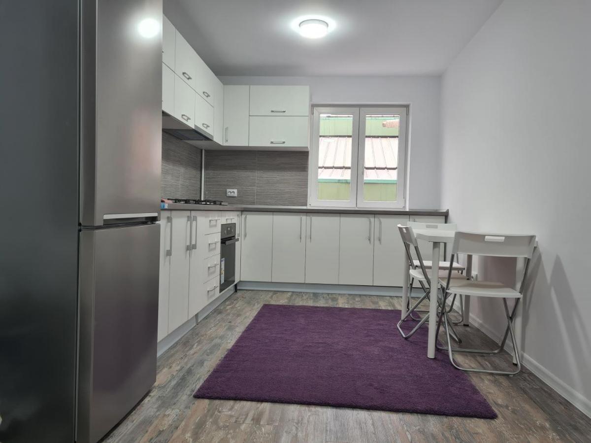 Apartament Terra Targoviste Exterior foto