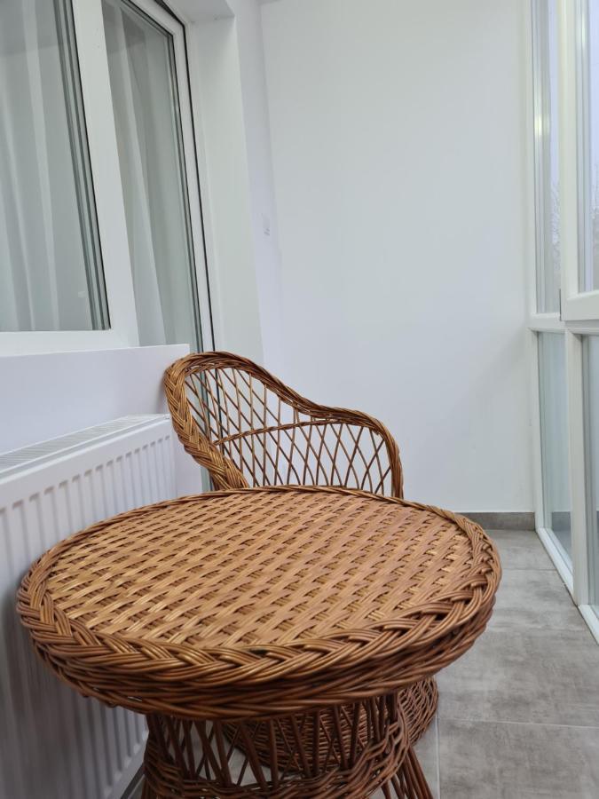 Apartament Terra Targoviste Exterior foto